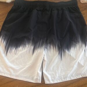 Reebok Athletic Shorts Mens XL Black White Ombre Graphic Elastic Waist Gym Run